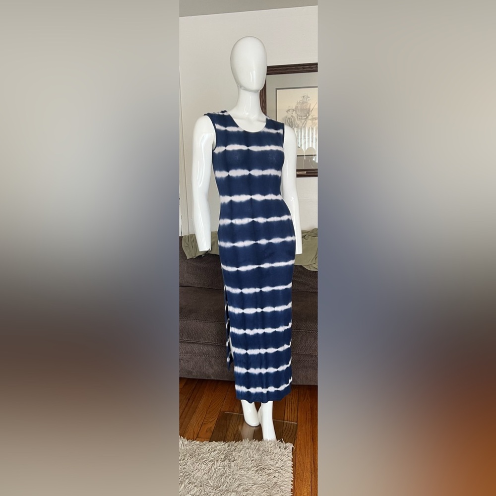 Super cute maxi dress